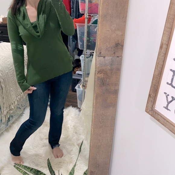 Kim Rogers Sweaters - Kim Rogers green knit cowl neck sweater size small
